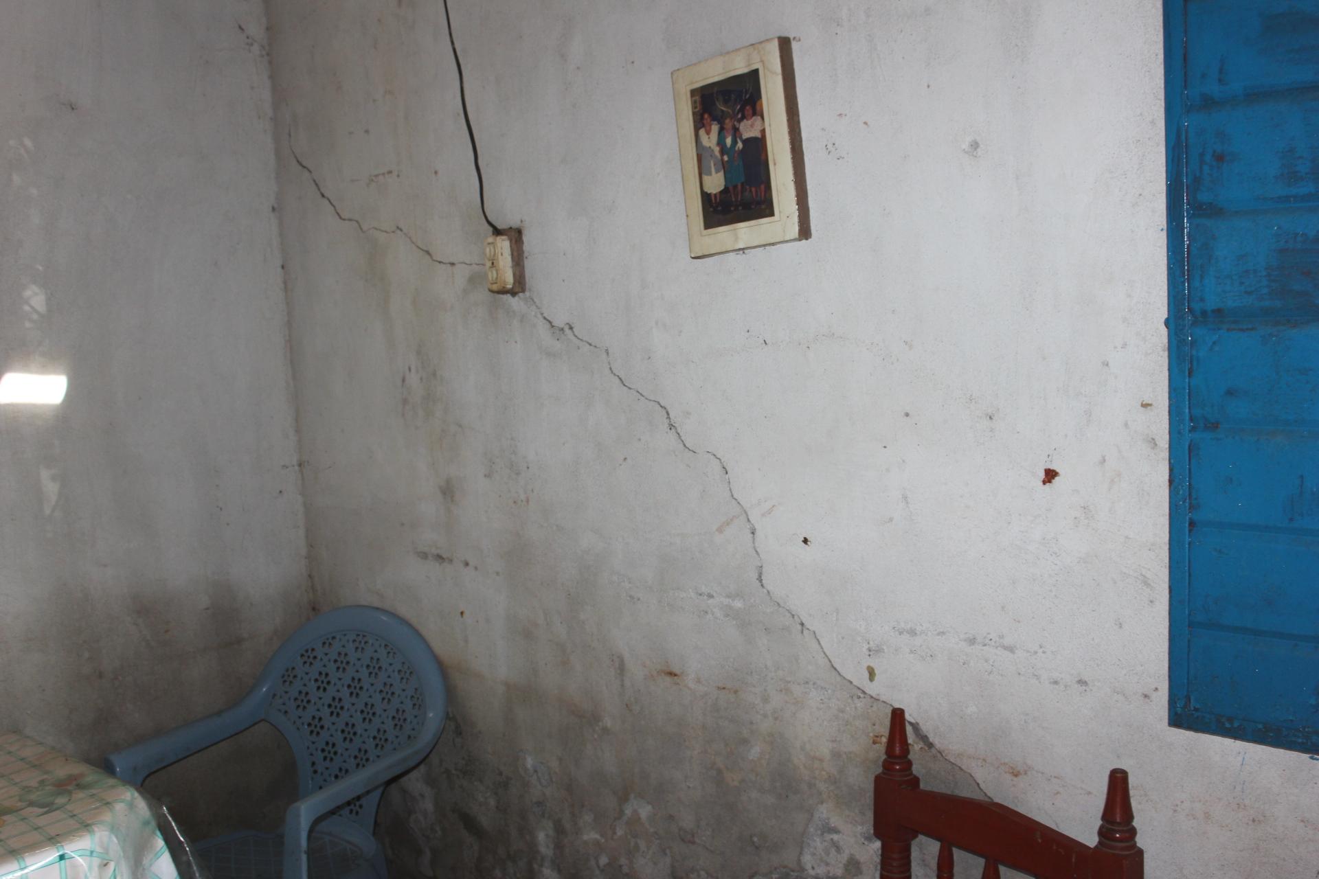 Sismo en Tabasco deja cinco viviendas con grietas