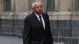 Apelan exoneración de Francisco Garduño por incendio que dejó 40 migrantes muertos