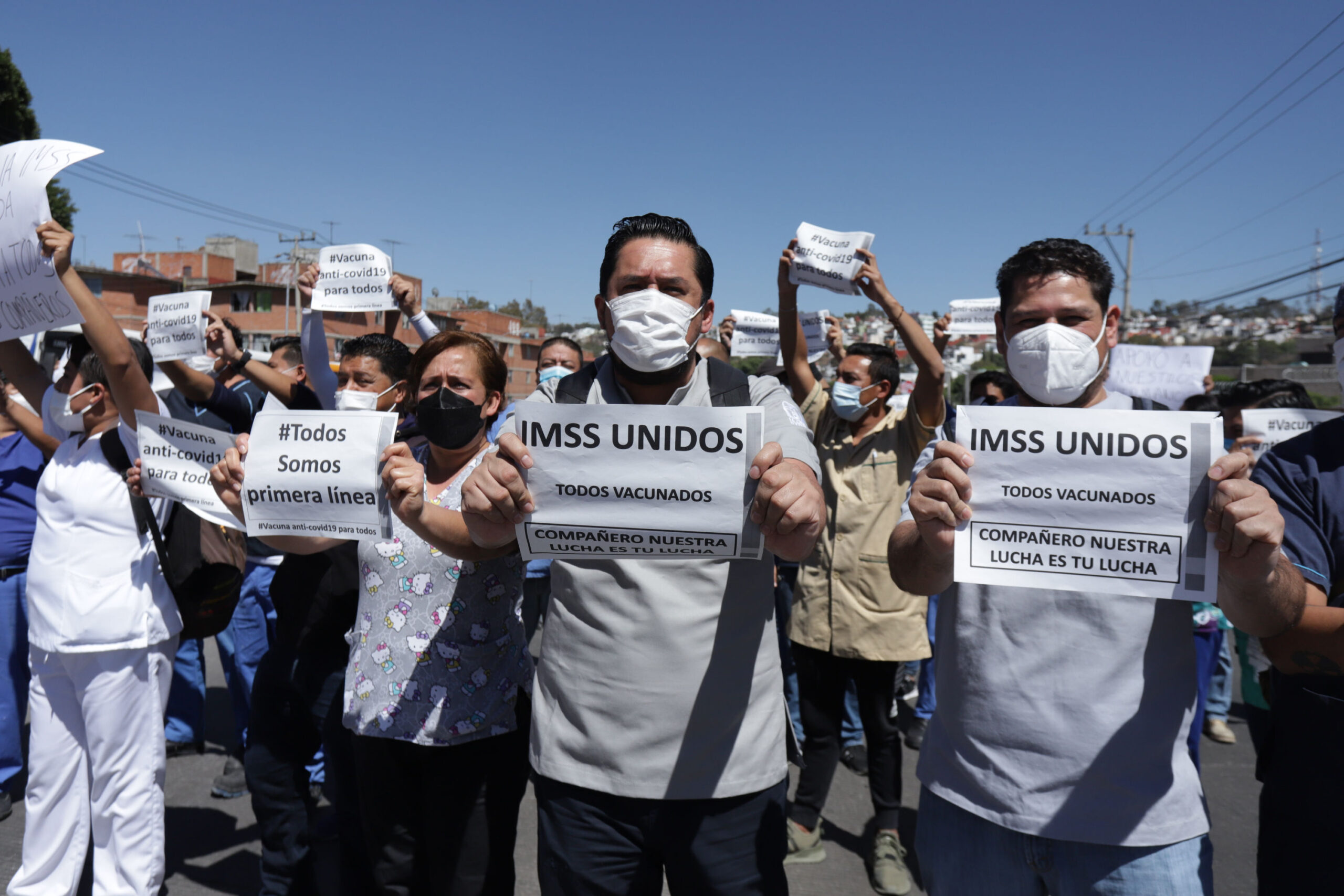 Más de 476 mil trabajadores del SNTSS participan en una consulta nacional para definir el incremento salarial 2026-2027.
