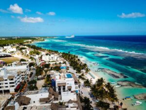 Cinco municipios de Quintana Roo pagarían más por Zofemat en 2027